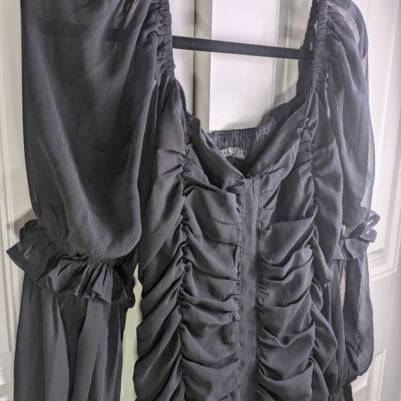 Nasty Gal Black Sheer Ruched Blouse - Picture 3 of 10